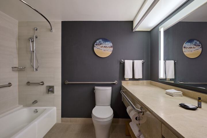 Room 44 of 130