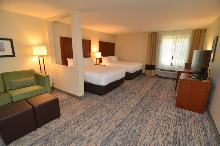 Room 38 of 49