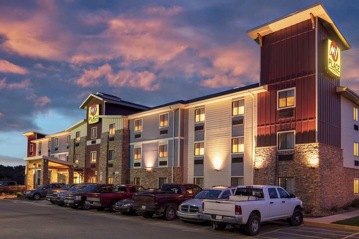 My Place Hotel - Pittsburgh North / Monaca PA