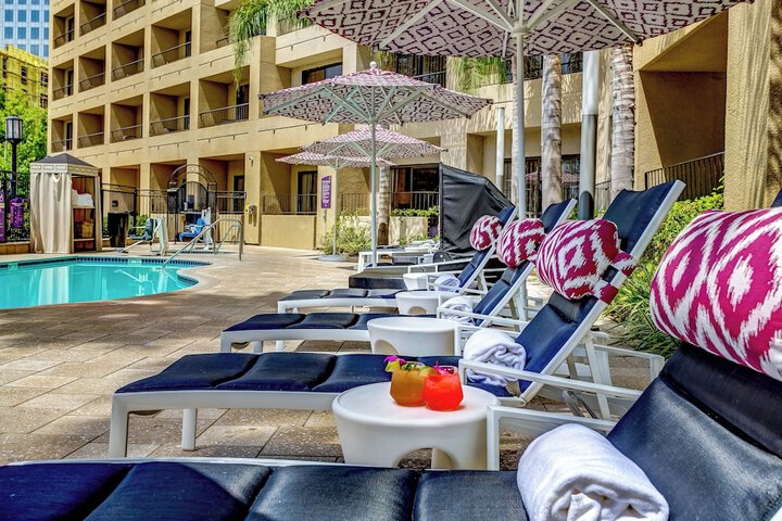 Avenue of the Arts Costa Mesa a Tribute Portfolio Hotel