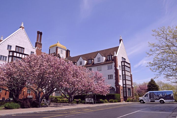 Montauk Manor