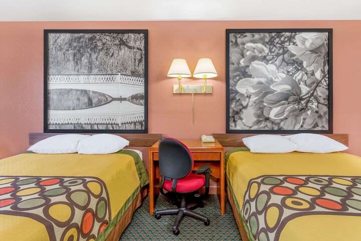 Room 13 of 14
