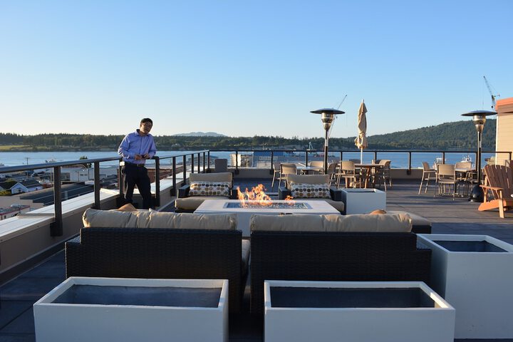 Majestic Inn & Spa