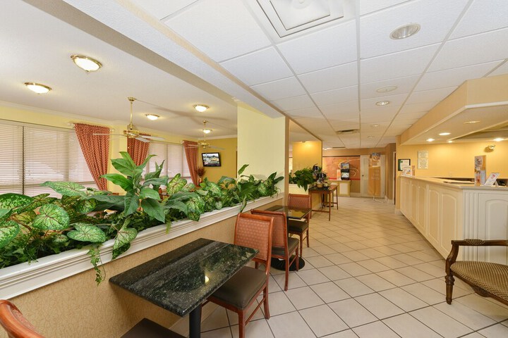 Hotel Interior 10 of 49