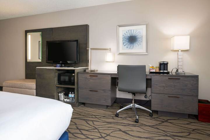 Room 38 of 109