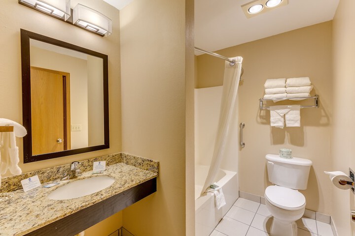 Best Western Lakewinds