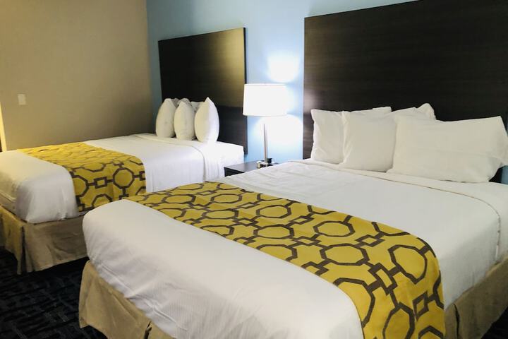 Room 18 of 37