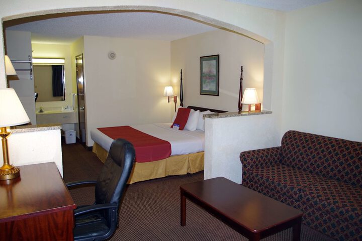 Room 17 of 17