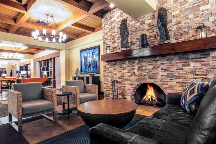 Hotel Interior 60 of 125