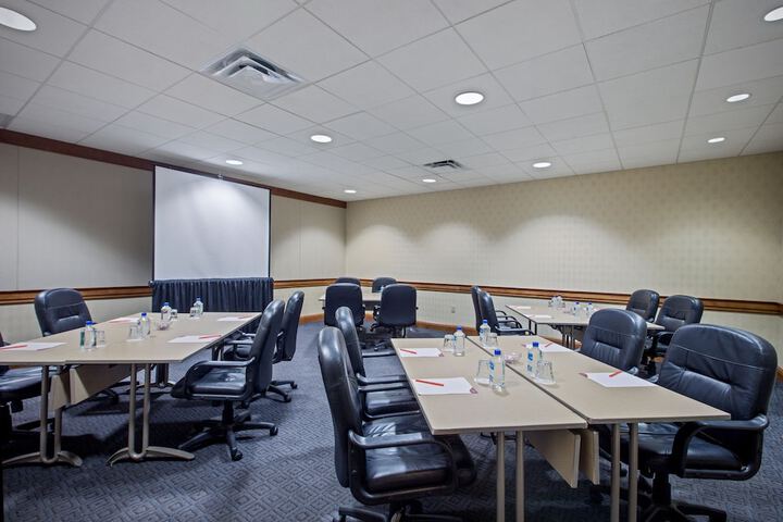 Crowne Plaza: Philadelphia - King of Prussia by IHG