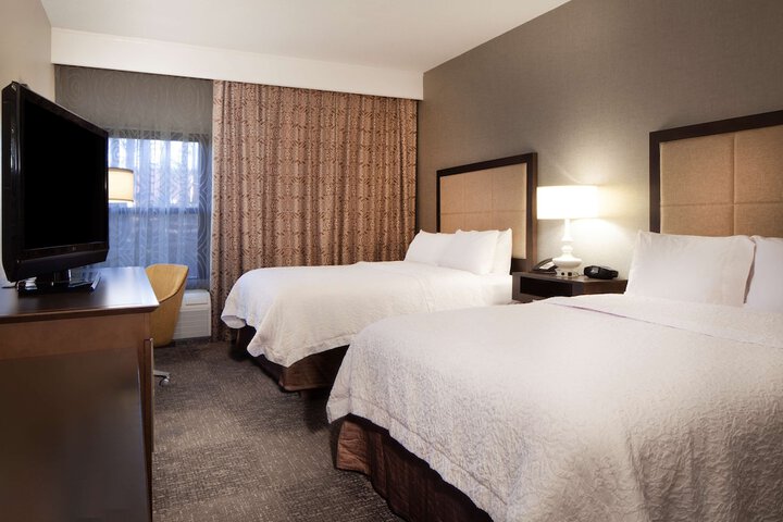 Room 21 of 38