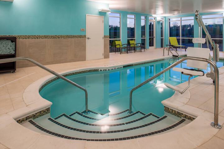 SpringHill Suites by Marriott Greensboro Airport