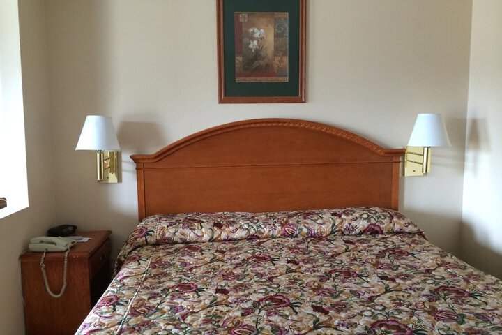 Room 25 of 30
