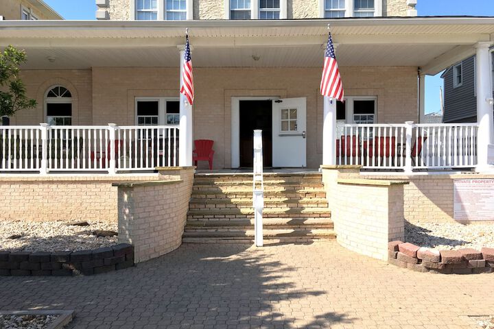 Belmar Inn