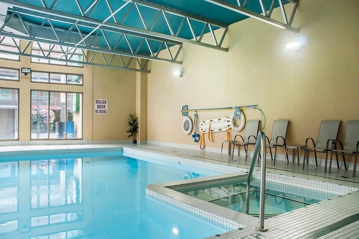 Pool 5 of 32