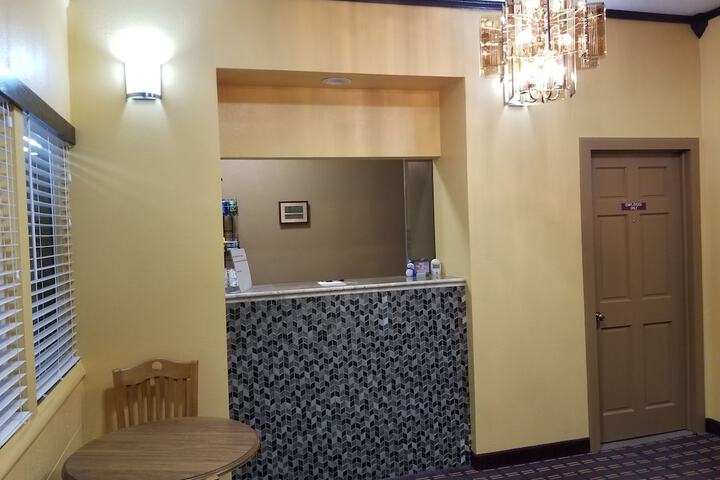 Hotel Interior 4 of 25