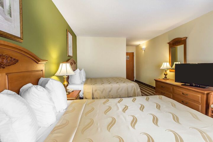 Room 19 of 29