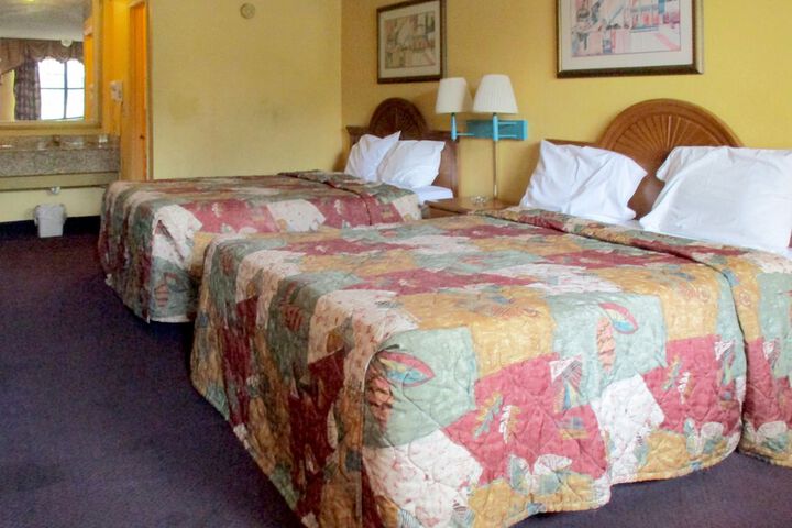 Room 20 of 25