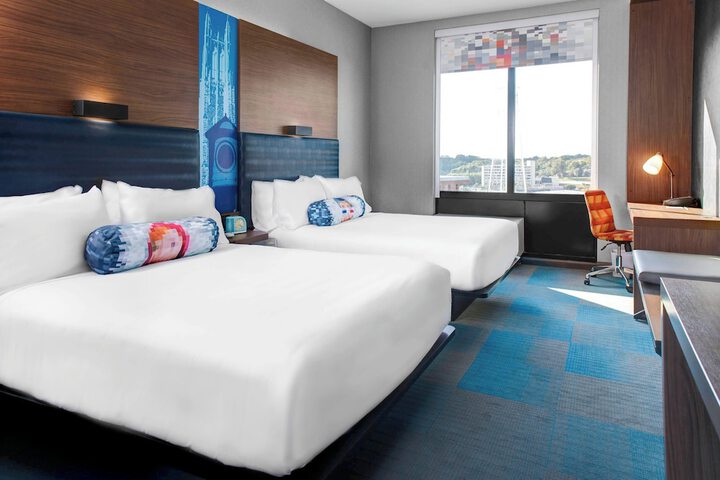 Room 29 of 40