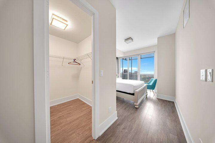 Room 61 of 112