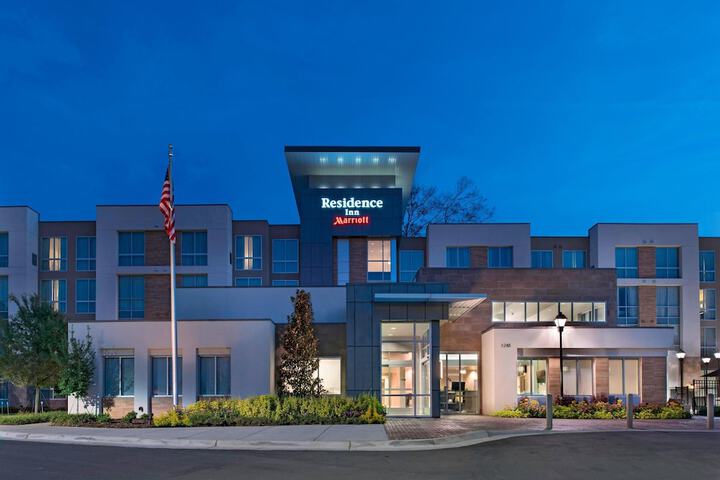Hotel 3 of 38