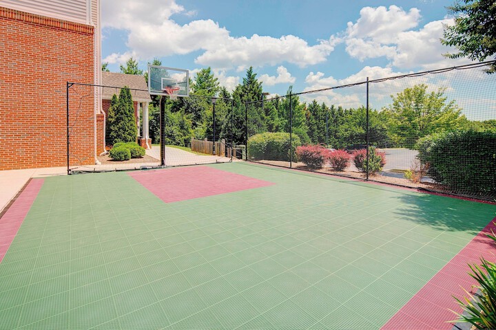 Residence Inn by Marriott Roanoke Airport