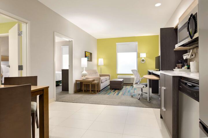 Room 21 of 35