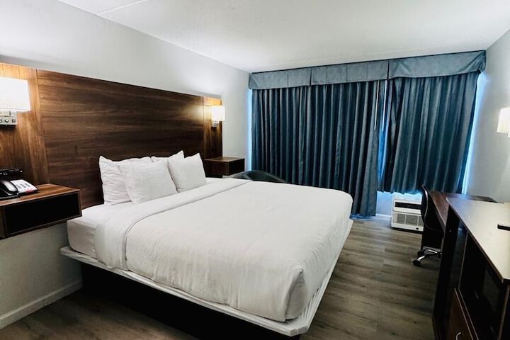 Room 7 of 22