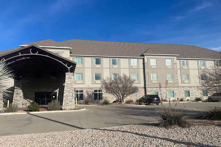 Hotel 2 of 53