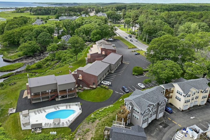 Ogunquit River Inn & Suites