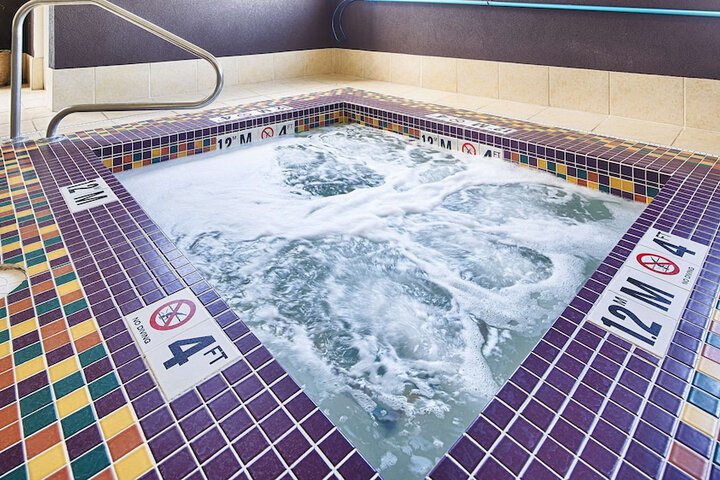 Pool 4 of 26