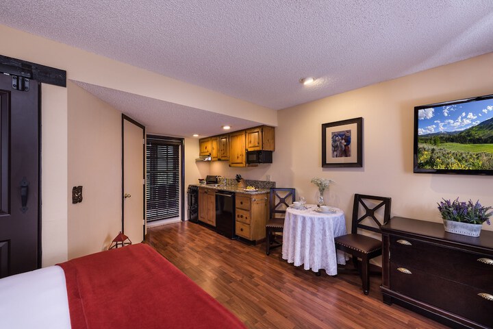 Westgate River Ranch Resort & Rodeo