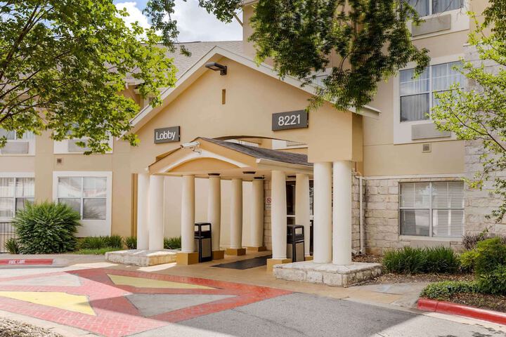 Hotel 2 of 40