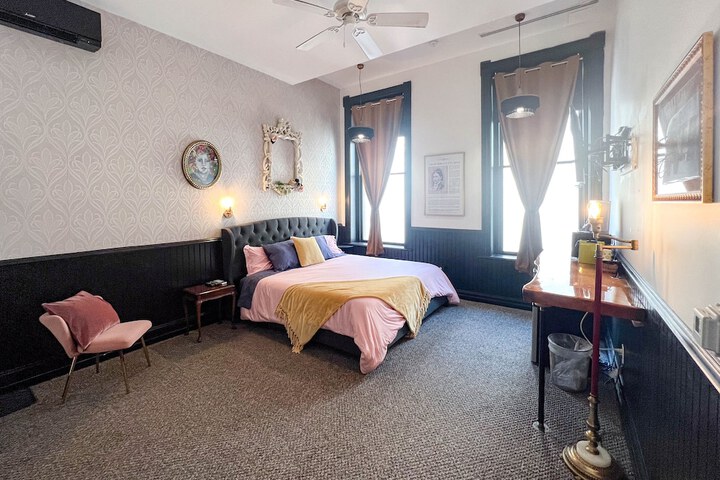 Room 49 of 120