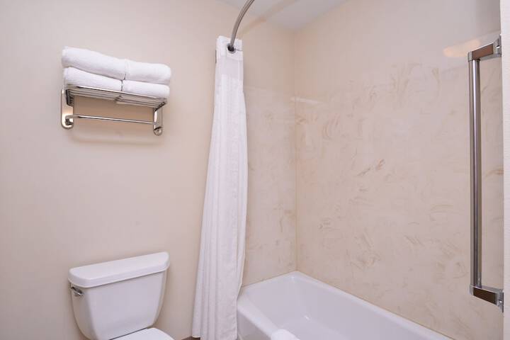 Room 63 of 111