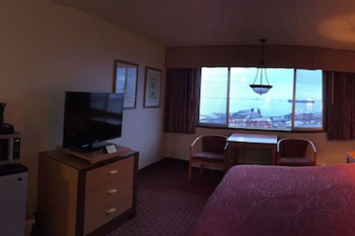 Port Angeles Inn