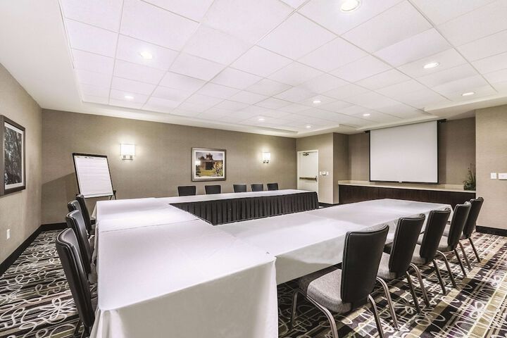 Meeting 43 of 47