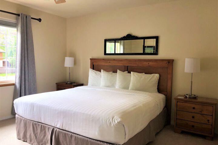 Blue Elk Inn