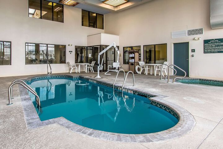 Pool 2 of 32