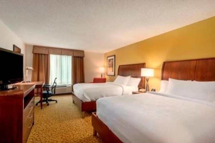 Room 21 of 53