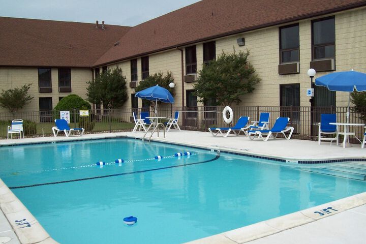 Pool 2 of 15