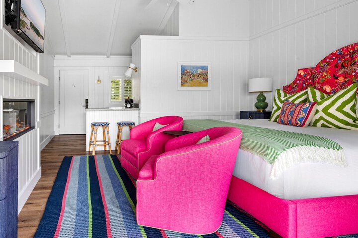 Yachtsman Hotel & Marina Club