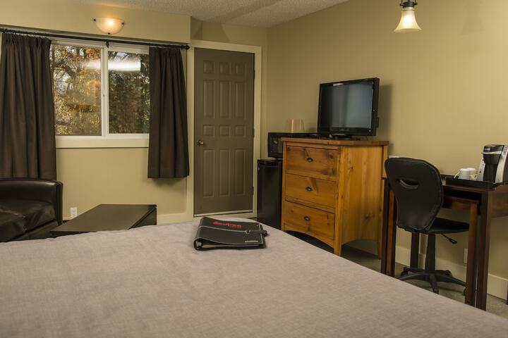 Room 18 of 59