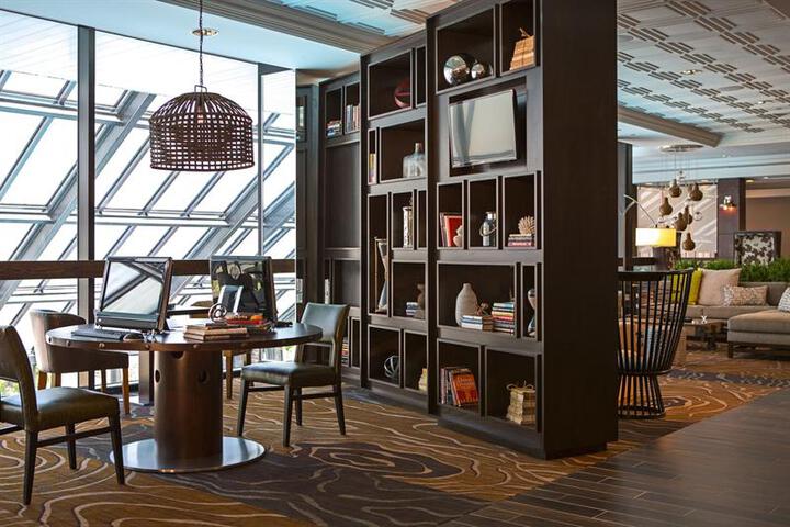 RENAISSANCE WESTCHESTER HOTEL