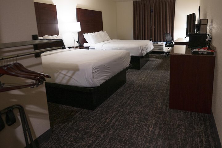 Cobblestone Hotel & Suites - Lamar