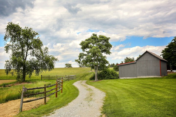 Deer Creek Winery at Watson Estate
