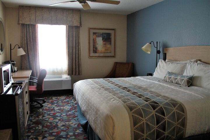 Room 17 of 64