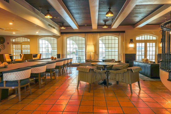 Hotel Interior 12 of 70