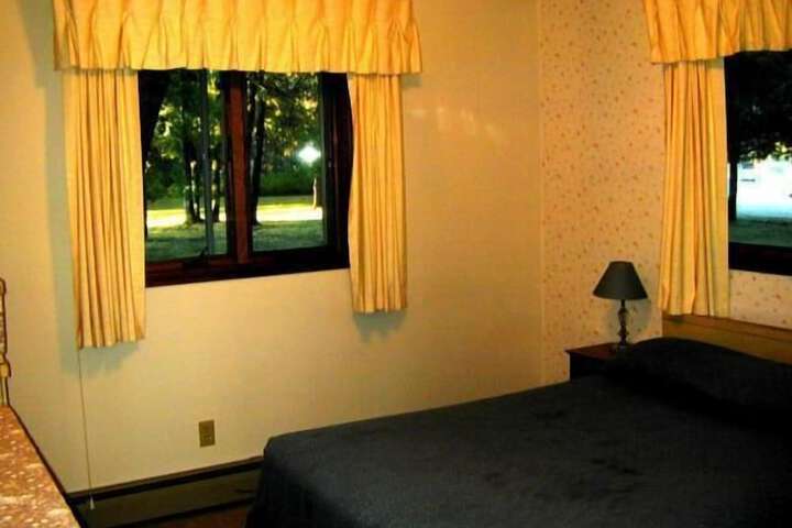 Room 46 of 95