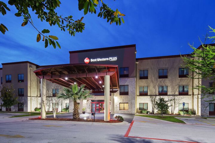 Hotel 3 of 26